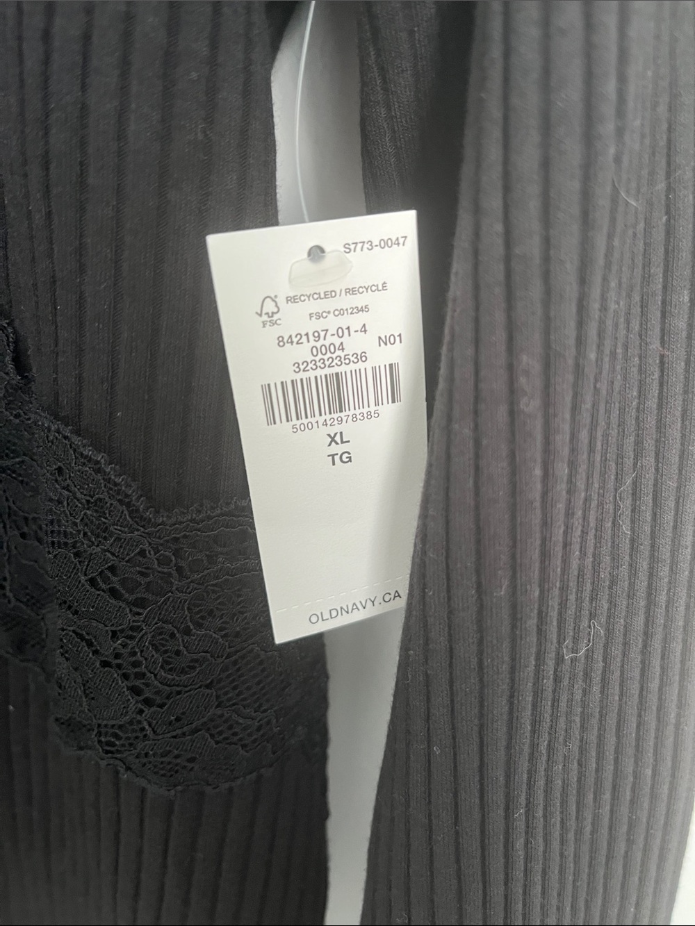 Old Navy Black Ribbed Lace-Trim Button-Down Top - Picture 4 of 5